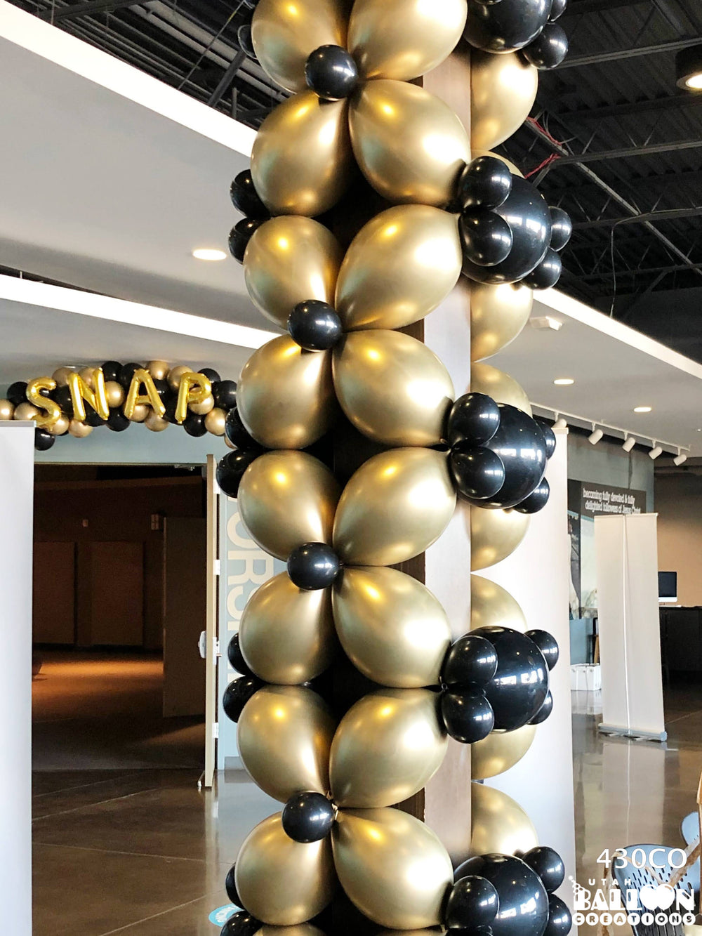 corporate-balloons-utah-conference