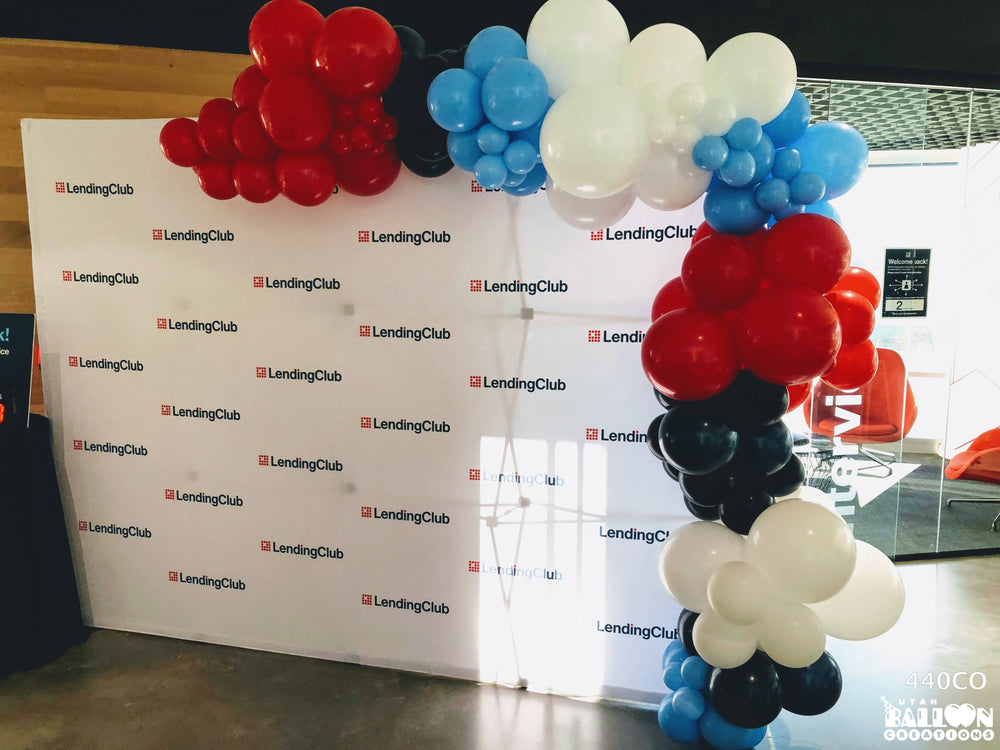 corporate-garland-photo-spot-utah-balloons