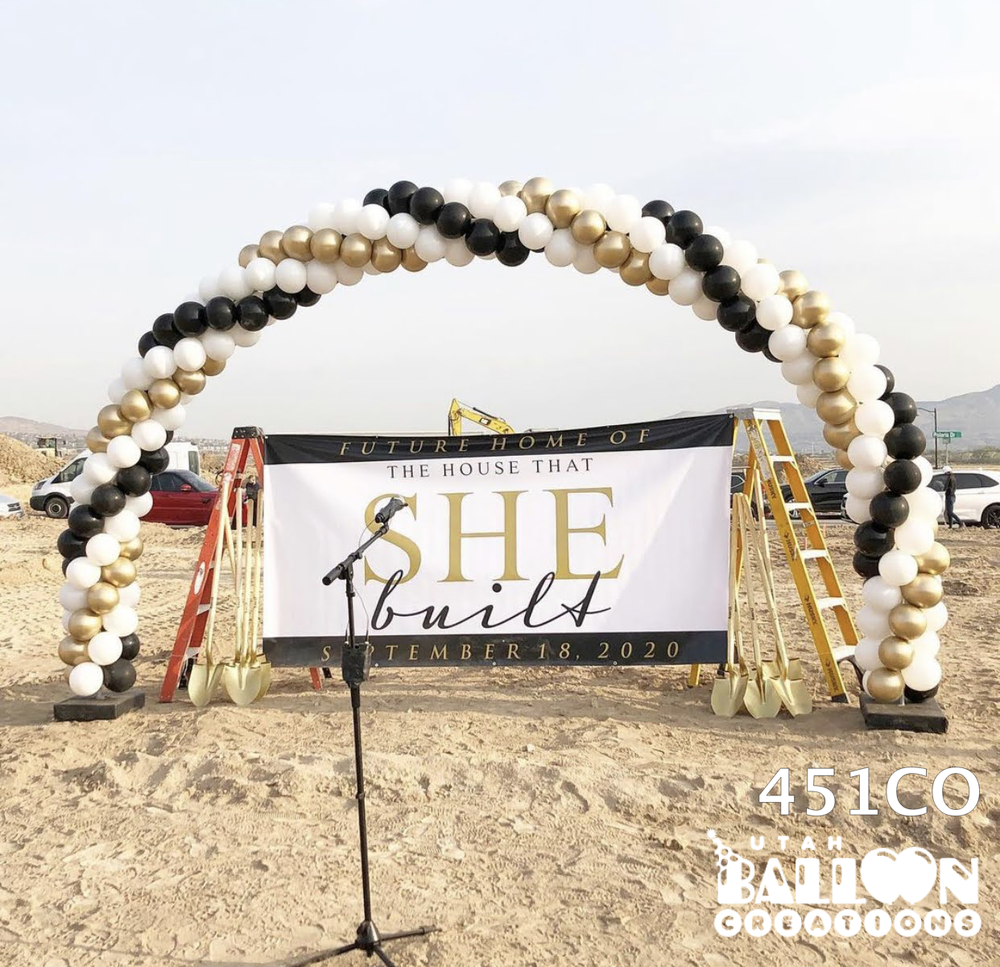corporate-ground-breaking-arch-utah-balloons