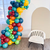 Freestanding Balloon Garland